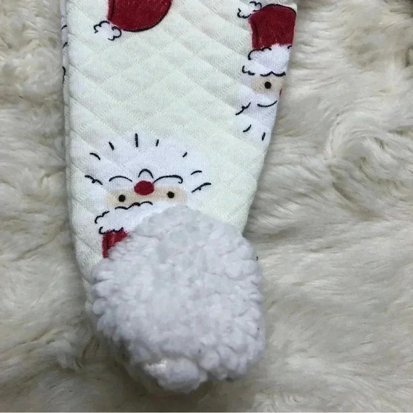 Chick Pea Footed Onesie Christmas Santa Pajamas Zippered White & Red  3-6 Months - Picture 2 of 16